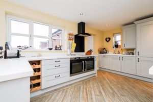 Photo 32- click for photo gallery